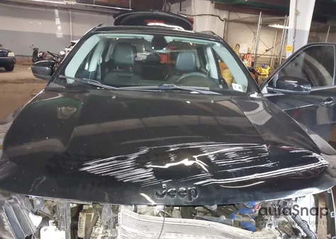 2021 Jeep Compass Altitude 4X4 from USA, damaged, VIN 3C4NJDBB3MT569720